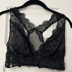 Victoria Secret Black Lace Bra Medium